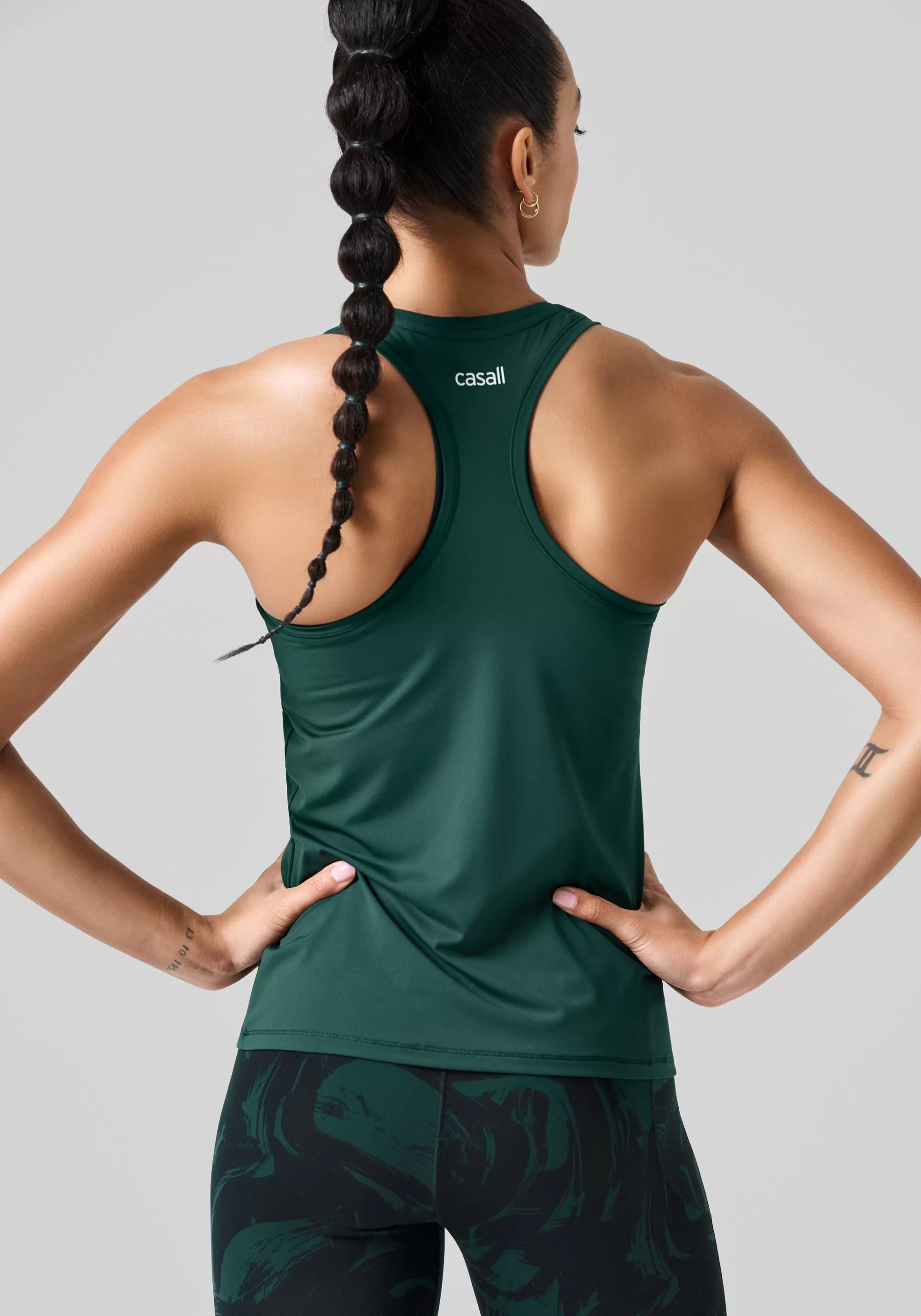 Casall Essential Racerback Tank - Dark Pine Sale